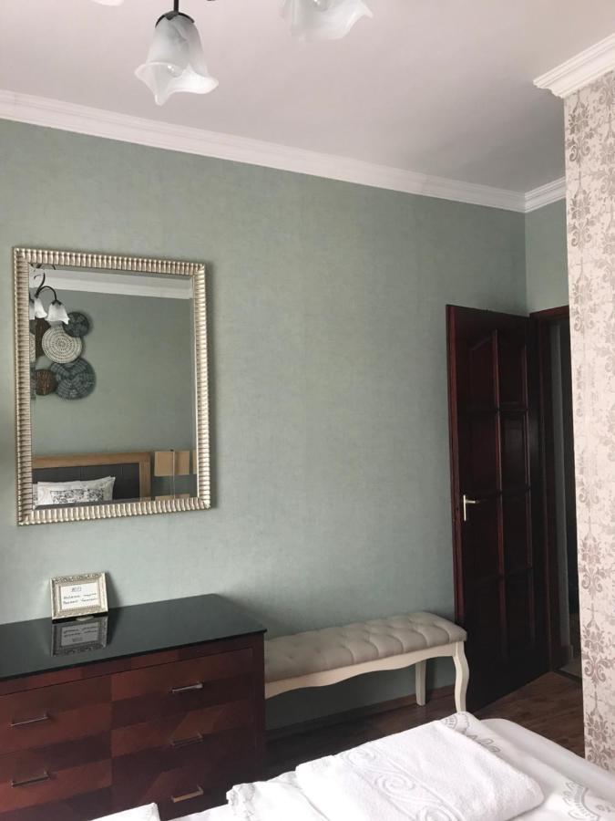 Eden Apartman Algyo Екстериор снимка